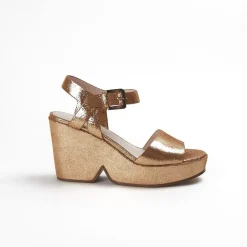 Cecelia New York Betty