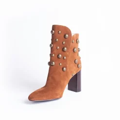 Cecelia New York Brace Hot