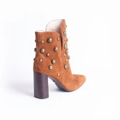 Cecelia New York Brace Hot