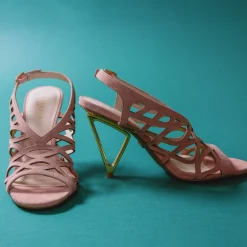 Cecelia New York Charming Online