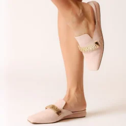 Cecelia New York Flipper Hot