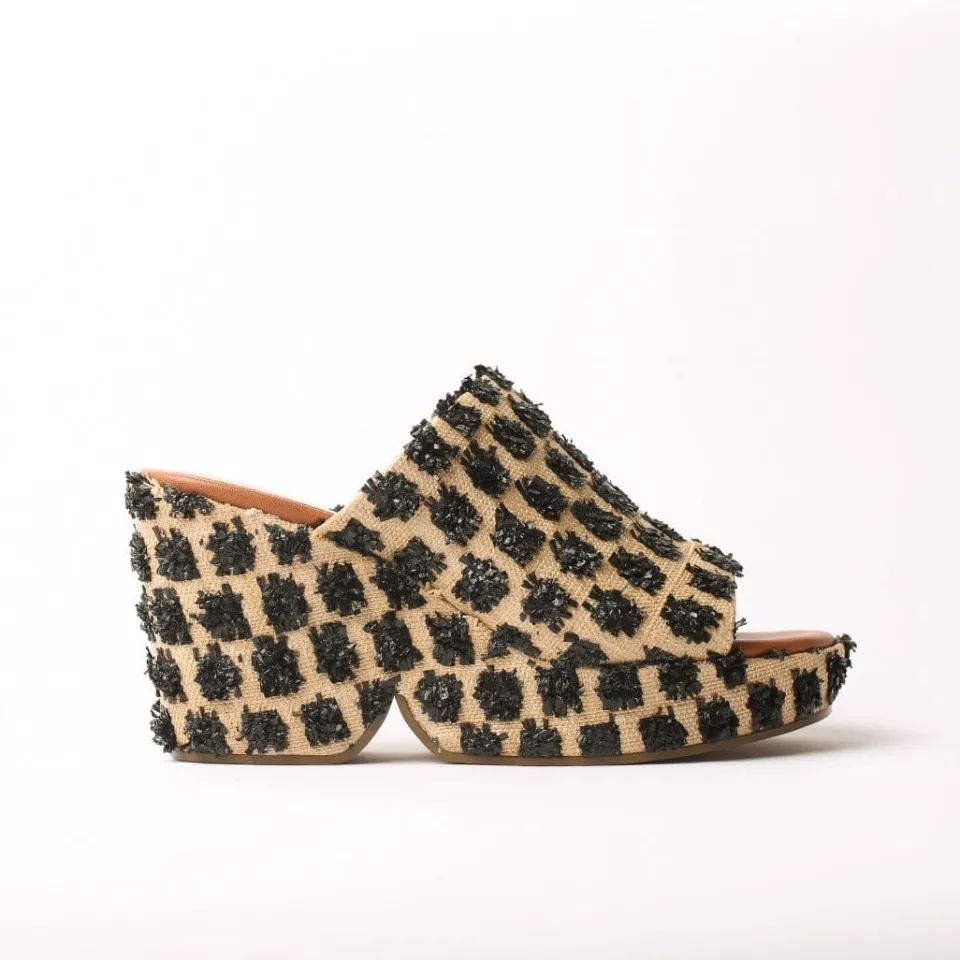 Cecelia New York Frost Clearance