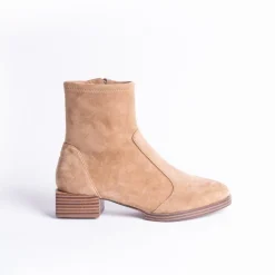 Cecelia New York Kirk Discount