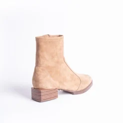 Cecelia New York Kirk Discount