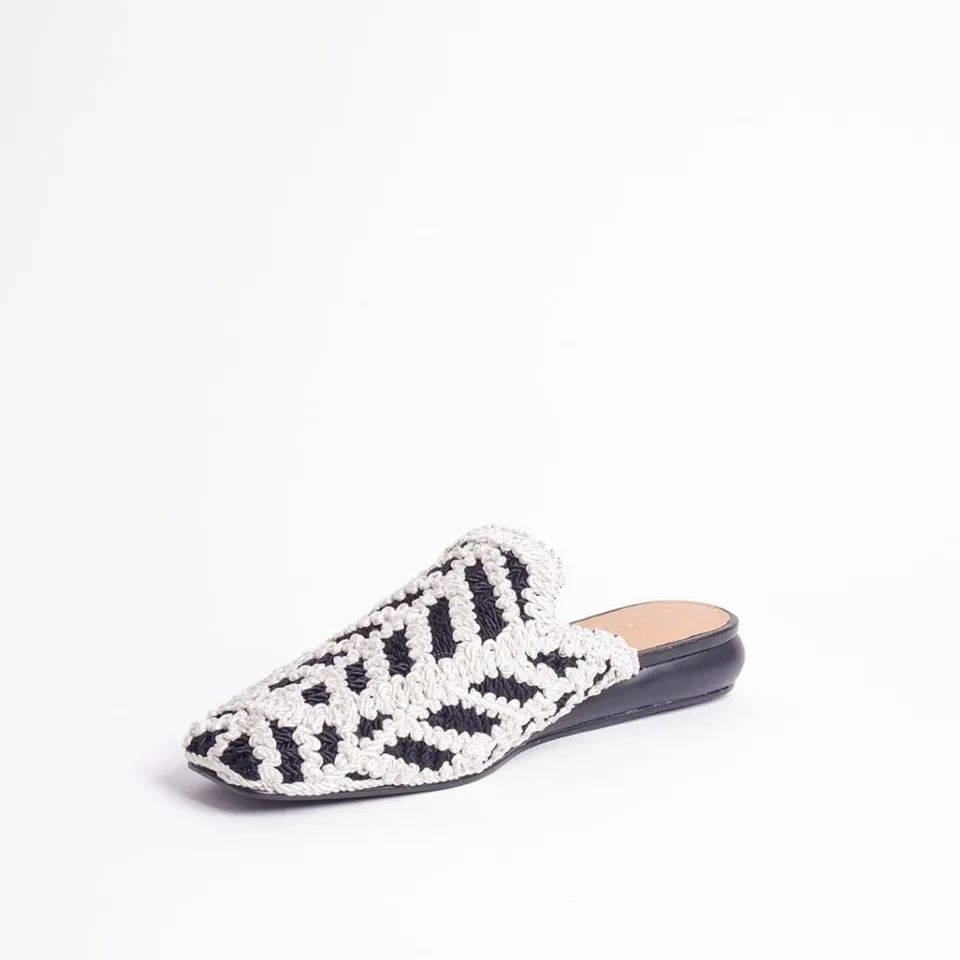 Cecelia New York Nelly Best