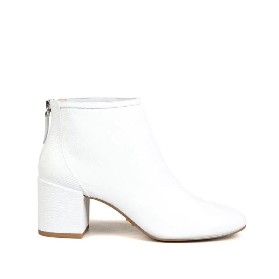 Cecelia New York Nolton Discount