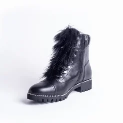 Cecelia New York Trekker Best