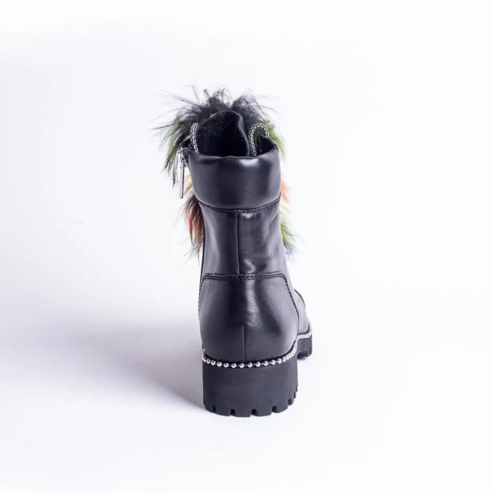 Cecelia New York Trekker Online