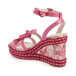 Cecelia New York Whinney
