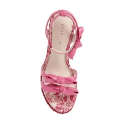 Cecelia New York Whinney